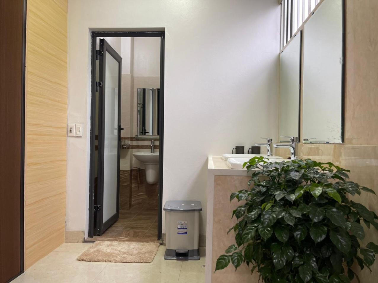 Nhat Sapa Hostel Екстериор снимка