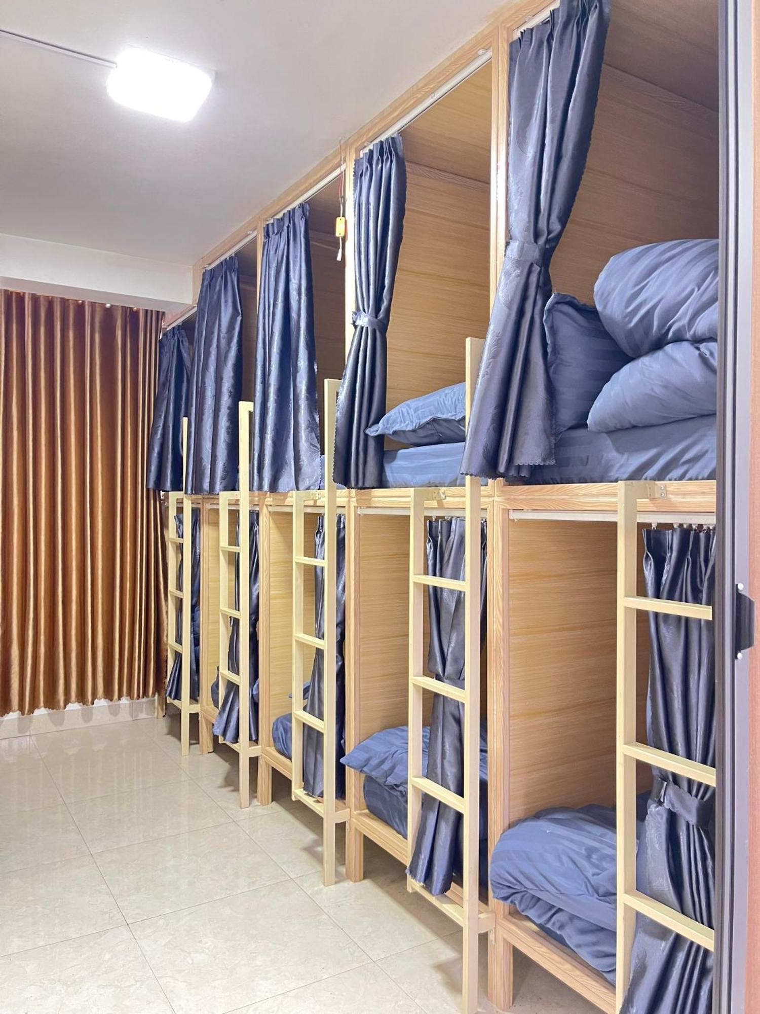 Nhat Sapa Hostel Екстериор снимка